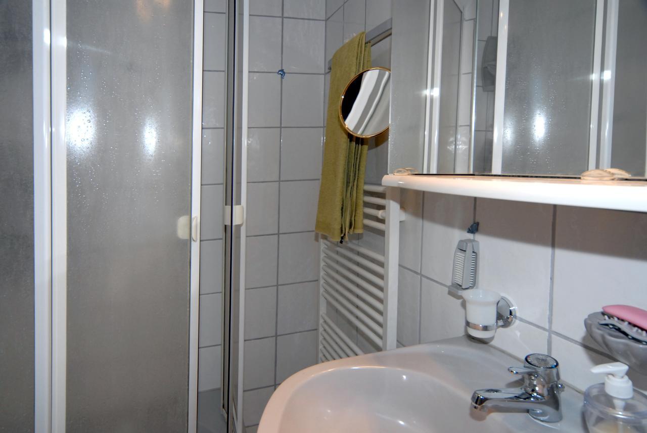 Haus Wessel Hotel Cologne Exterior photo